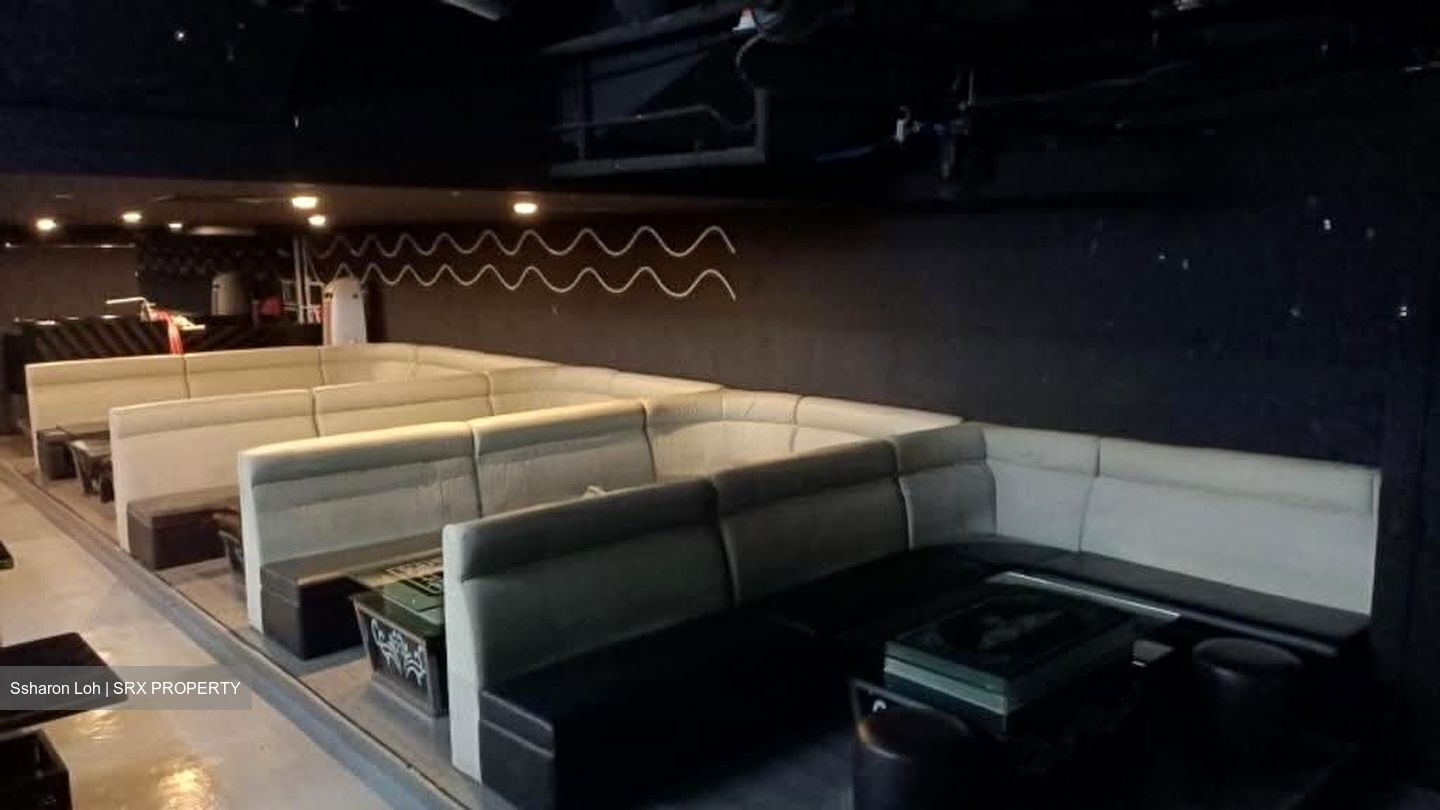 Jalan Sultan (D7), Retail #633727031
